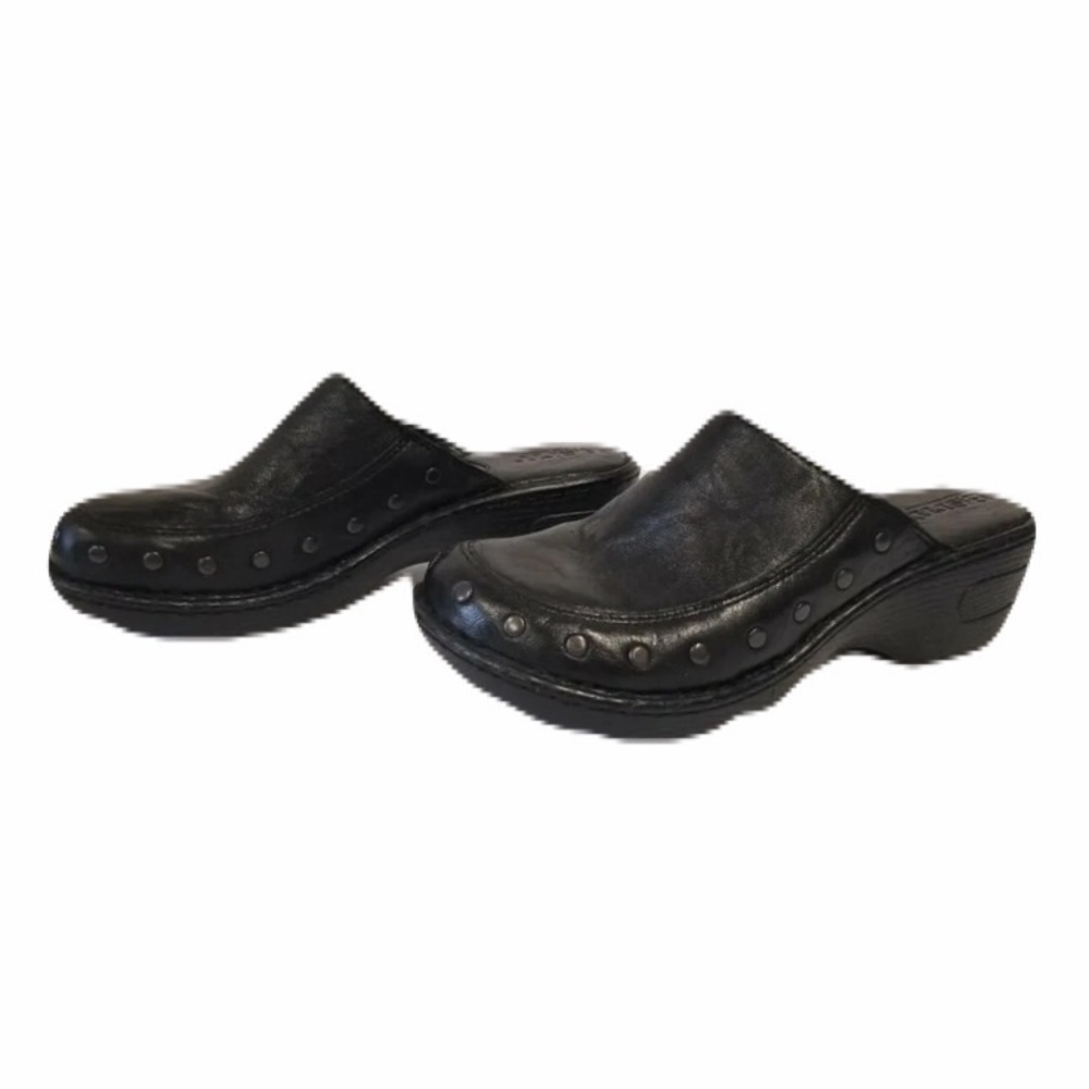 Born  Marley Studded Leather Platform Slides Clogs Size 9 M New Without Tag